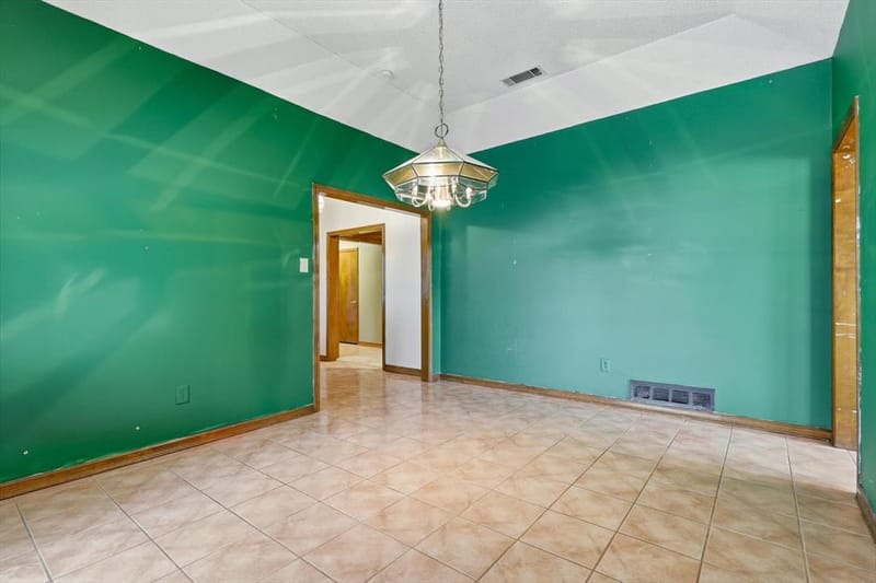 613 Deer Creek Drive, DeSoto TX 75115 - Photo 8