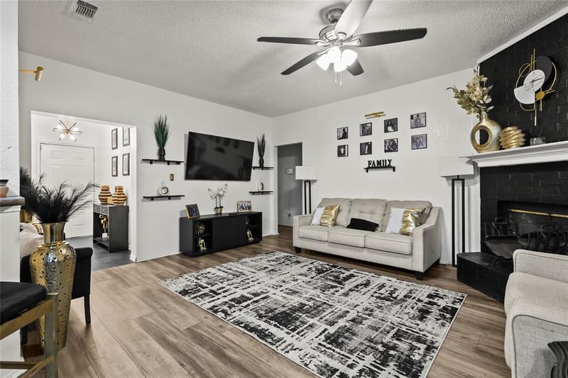 2831 Saint Johns Avenue, Lancaster TX 75146 - Photo 15