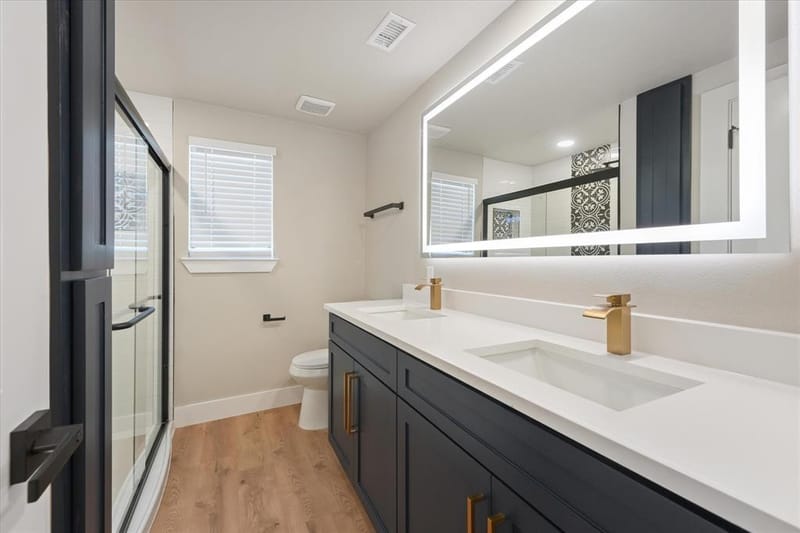 300 Steinman Avenue, Dallas TX 75203 - Photo 18