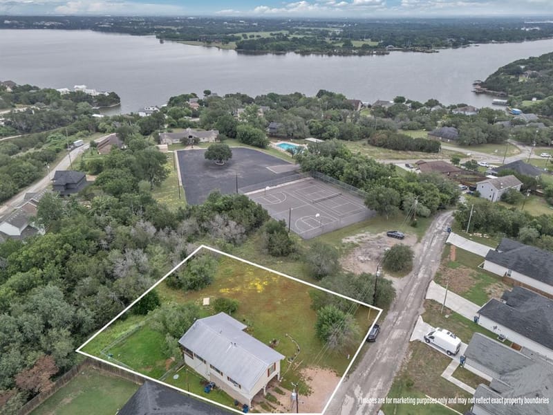 2318 Neches Street, Granbury TX 76048 - Photo 2
