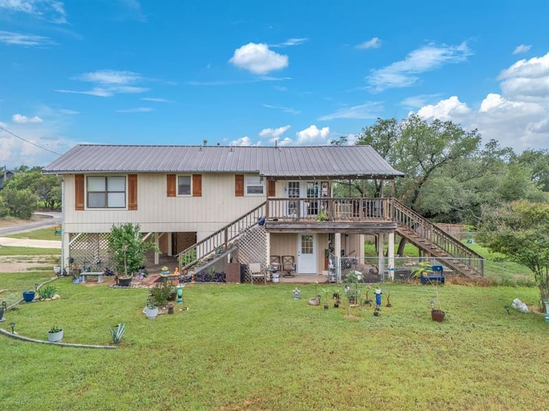 2318 Neches Street, Granbury TX 76048 - Photo 3