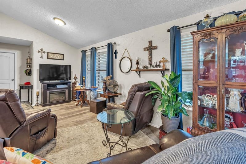 2318 Neches Street, Granbury TX 76048 - Photo 20