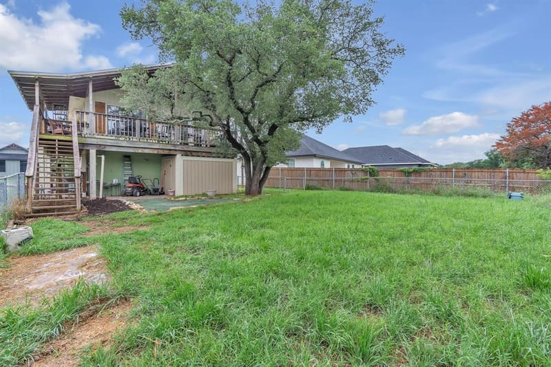 2318 Neches Street, Granbury TX 76048 - Photo 10
