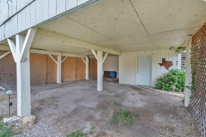 2318 Neches Street, Granbury TX 76048 - Photo 4