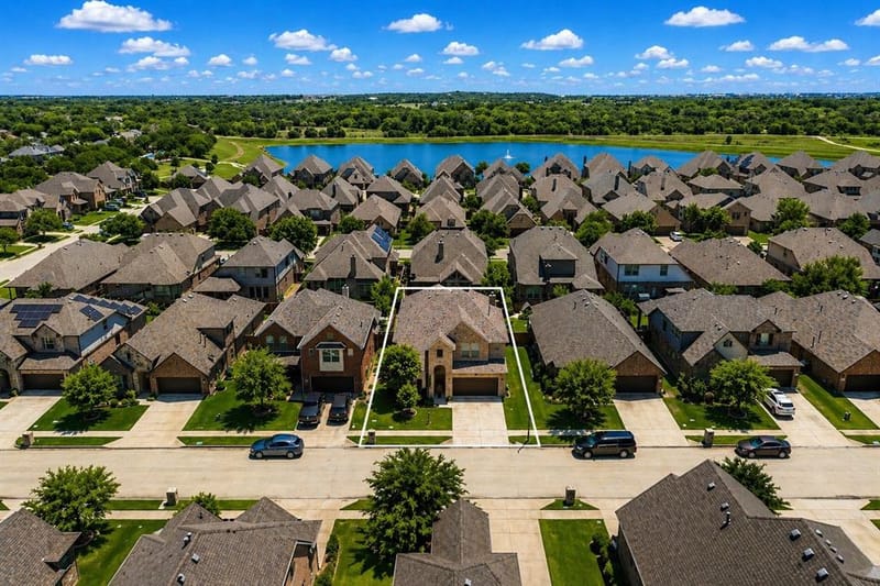 8416 Whistling Duck Drive, Fort Worth TX 76118 - Photo 4