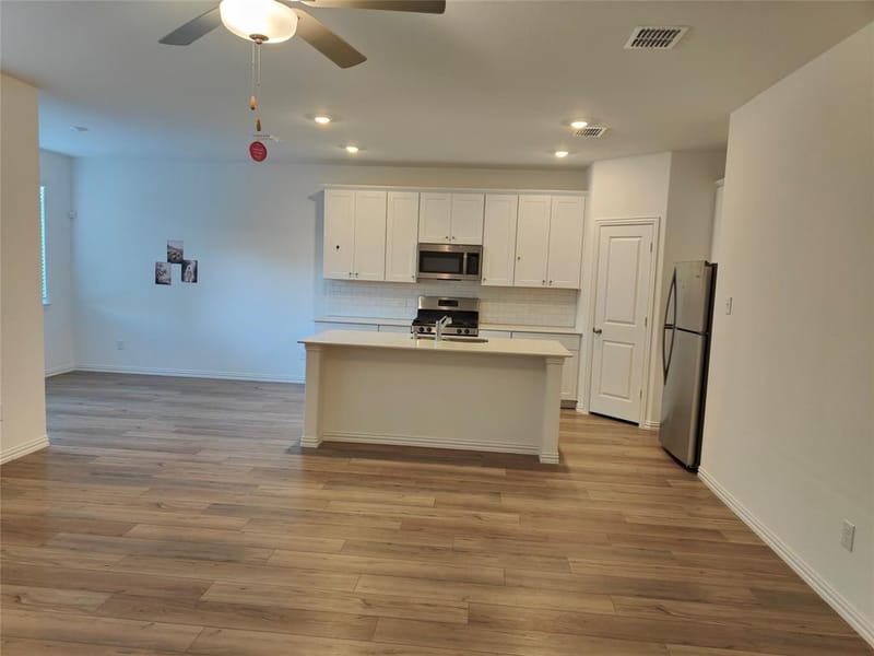 8416 Butterfly Lane, McKinney TX 75071 - Photo 6