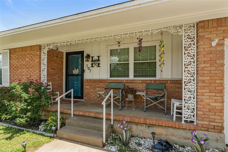 107 Woodard Avenue, Cleburne TX 76033 - Photo 2