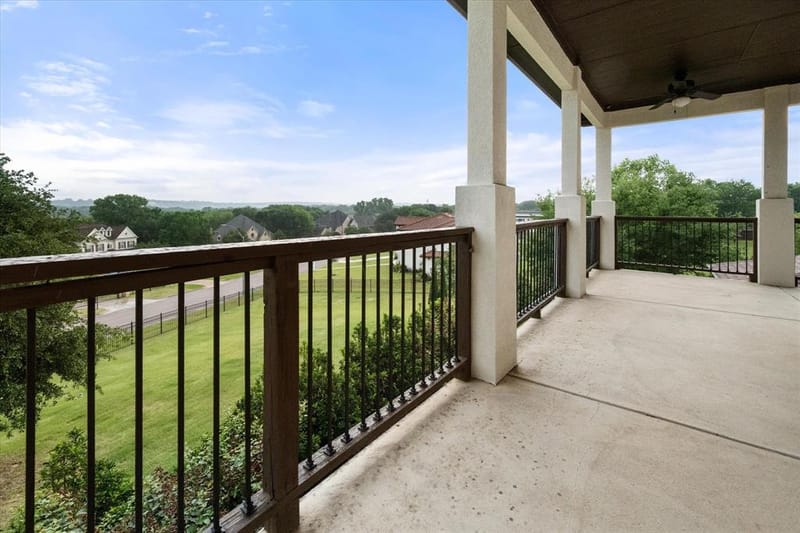 8924 Waterchase Circle, Fort Worth TX 76120 - Photo 30