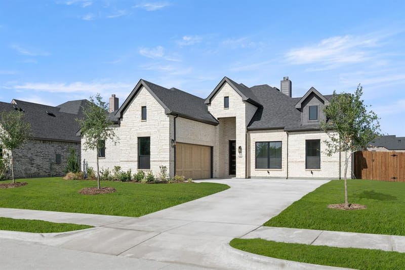 4801 Nomad Drive, Midlothian TX 76065