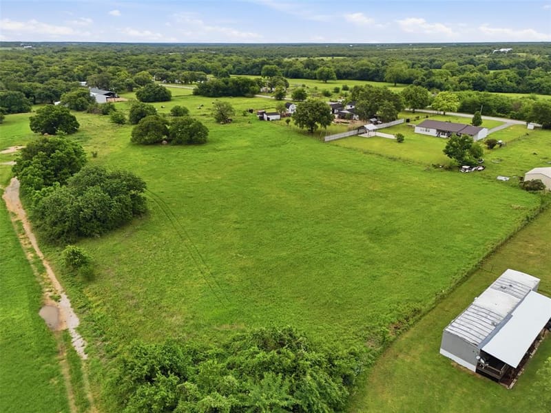 2182 Sunflower Road, Paradise TX 76073 - Photo 5