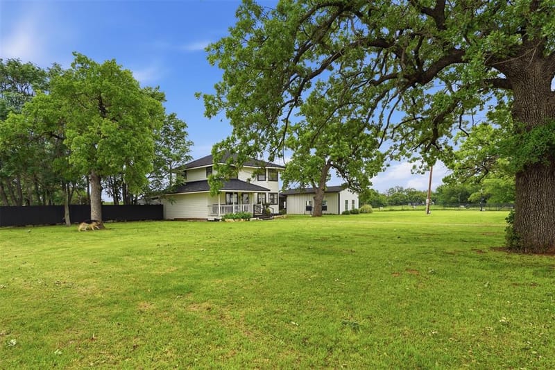 2182 Sunflower Road, Paradise TX 76073 - Photo 9