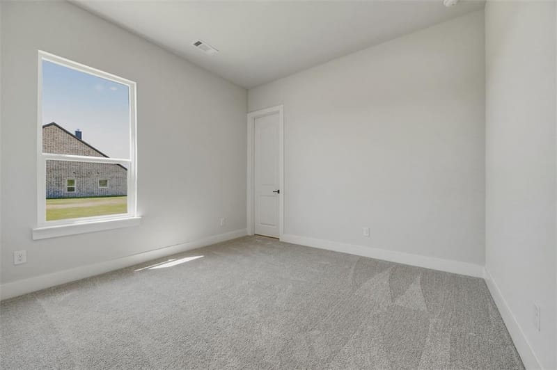 709 Water Side Drive, Van Alstyne TX 75495 - Photo 17