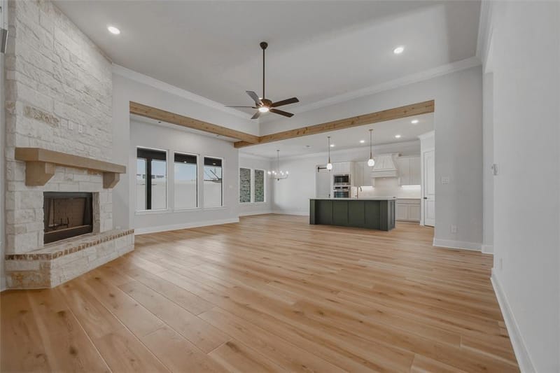 709 Water Side Drive, Van Alstyne TX 75495 - Photo 9