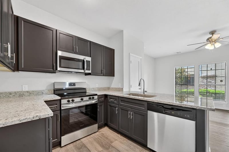 4800 W Lovers Lane # 502, Dallas TX 75209 - Photo 13