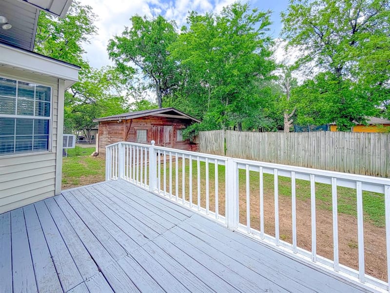 303 N 30th Street, Corsicana TX 75110 - Photo 23