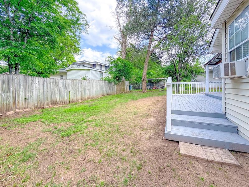 303 N 30th Street, Corsicana TX 75110 - Photo 24