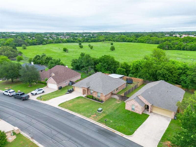 210 Willow Creek Drive, Weatherford TX 76085 - Photo 33