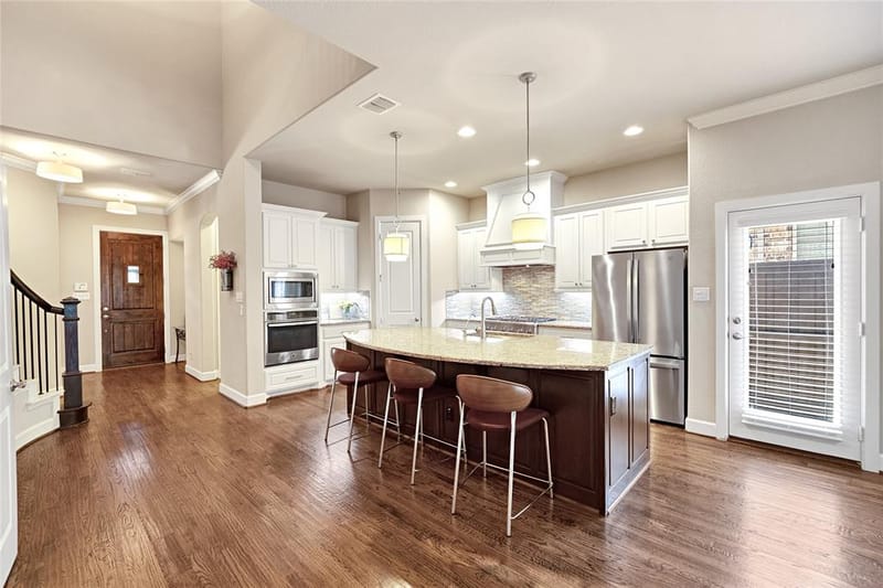 428 King Galloway Drive, Lewisville TX 75056 - Photo 3