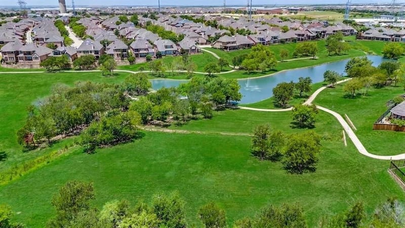 428 King Galloway Drive, Lewisville TX 75056 - Photo 28