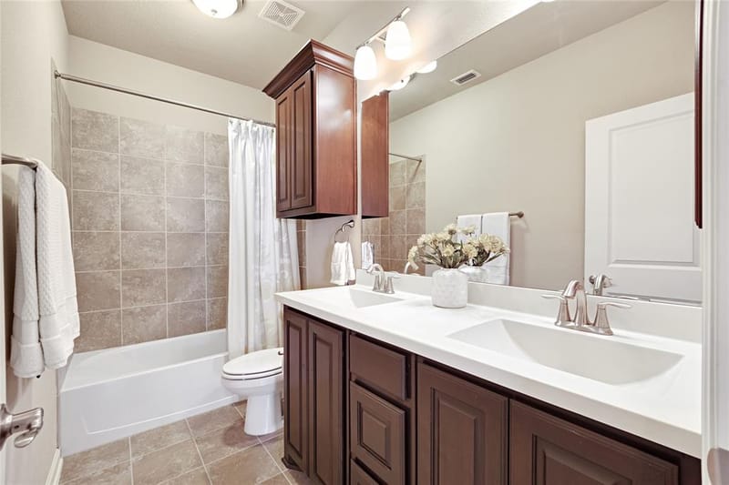 428 King Galloway Drive, Lewisville TX 75056 - Photo 18
