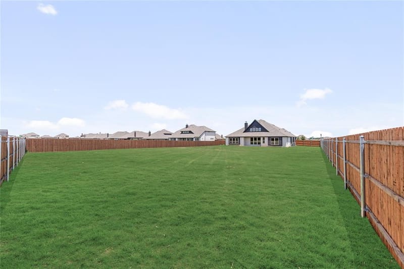 12701 Caliber Drive, Godley TX 76044 - Photo 39