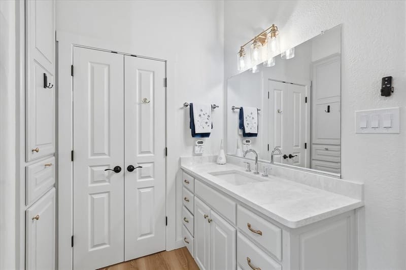 101 W Oak Shores Drive, Cross Roads TX 76227 - Photo 27