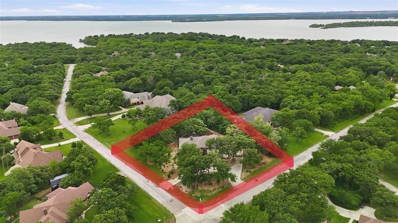 101 W Oak Shores Drive, Cross Roads TX 76227 - Photo 4
