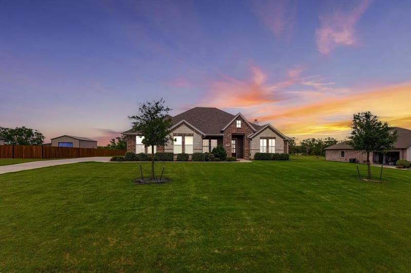 266 Odell Road, Springtown TX 76082 - Photo 32