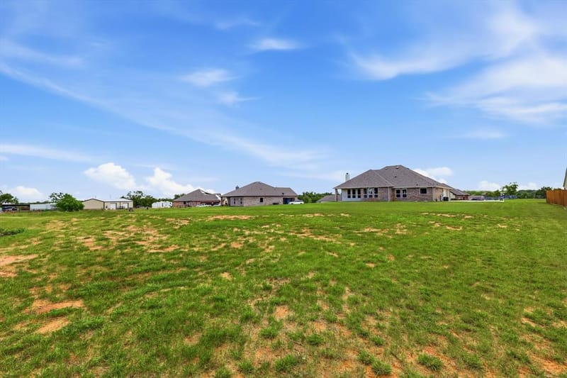266 Odell Road, Springtown TX 76082 - Photo 31