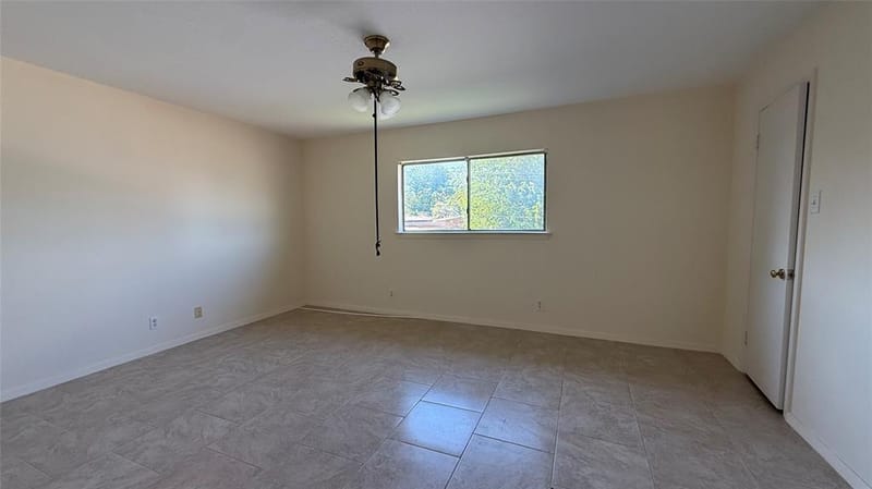 13329 Southview Lane, Dallas TX 75240 - Photo 9