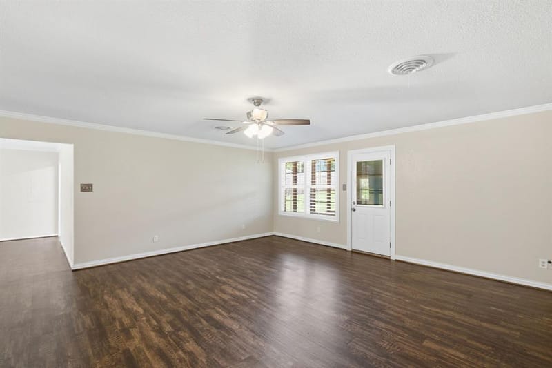 117 Bryan Street, Jacksboro TX 76458 - Photo 3