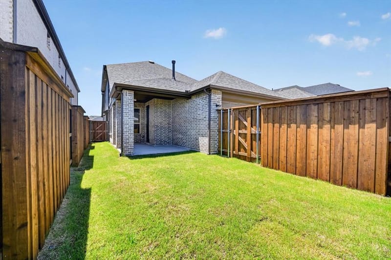2064 Cuellar Way, Van Alstyne TX 75495 - Photo 22