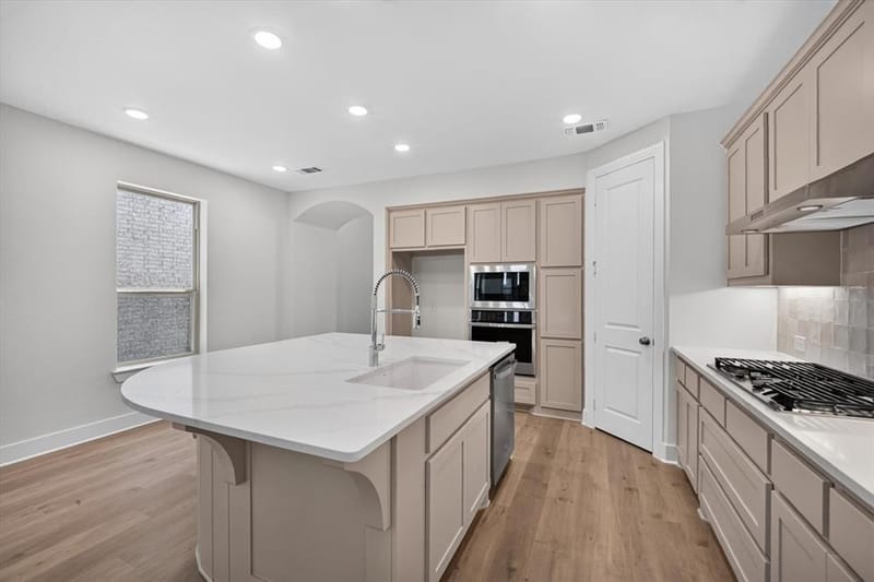 2064 Cuellar Way, Van Alstyne TX 75495 - Photo 4