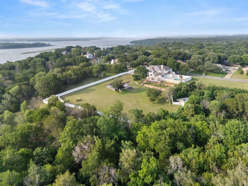 14010 Horseshoe Circle, Woodway TX 76712