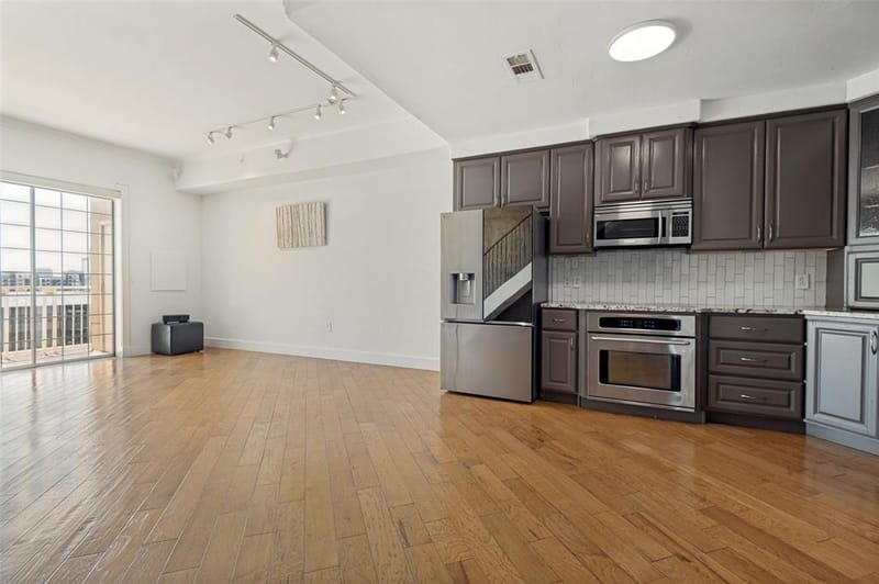3225 Turtle Creek Boulevard # 1649, Dallas TX 75219 - Photo 8