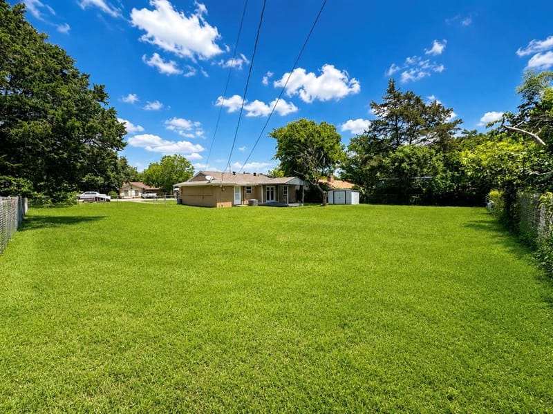 730 Rolling Ridge Lane, Duncanville TX 75116 - Photo 22