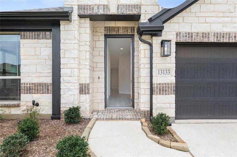 13133 Limestone Street, Providence Village TX 76227 - Photo 4