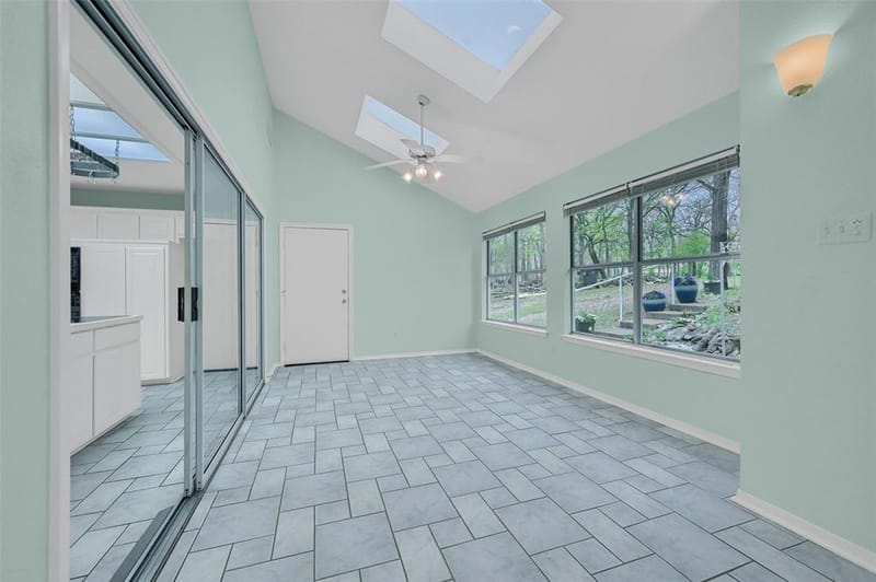 2 Harborview Circle, Denison TX 75020 - Photo 7