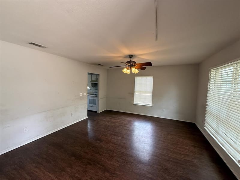10937 Rockstone Drive, Balch Springs TX 75180 - Photo 3