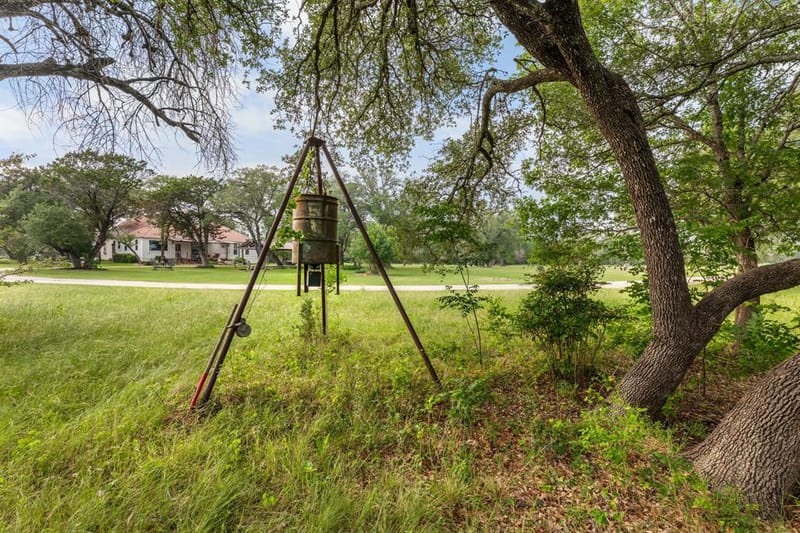 487 Number Ten Downing Street, China Spring TX 76633 - Photo 5