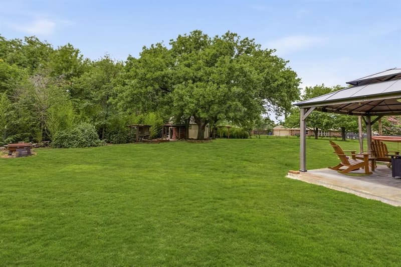 1092 Holly Lane, Lewisville TX 75067 - Photo 30