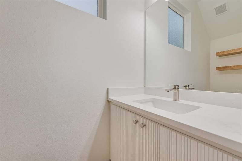 3530 Gibsondell Avenue, Dallas TX 75211 - Photo 20