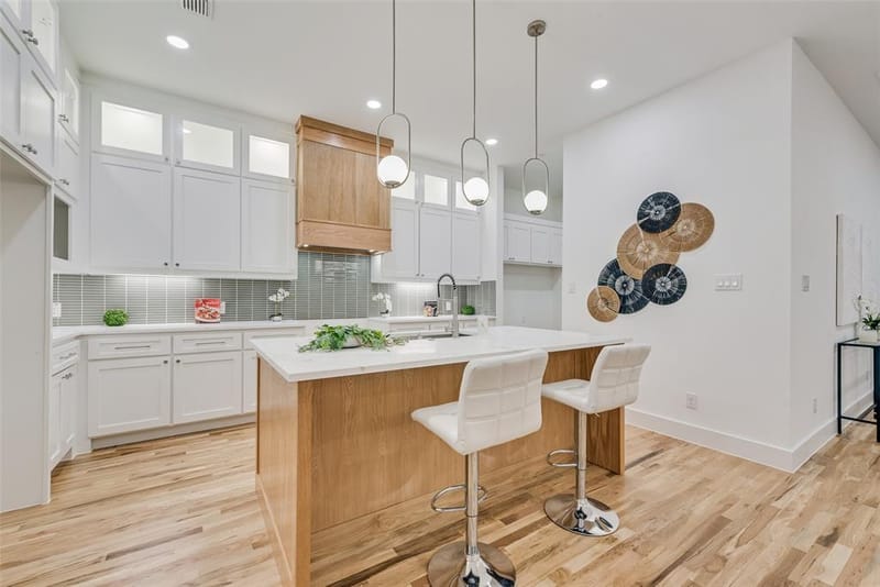 3530 Gibsondell Avenue, Dallas TX 75211 - Photo 14