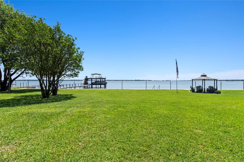 1301 Oak Hill Drive, Kemp TX 75143 - Photo 3