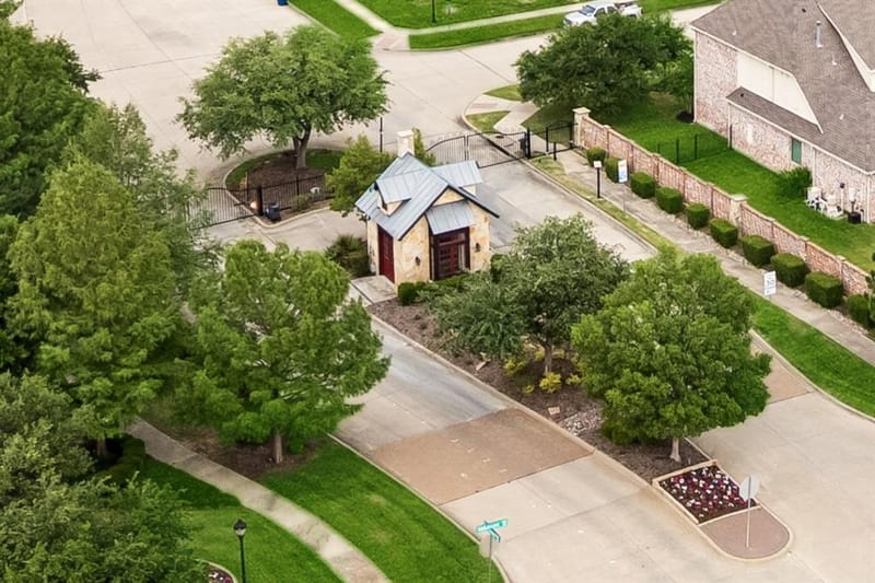 1165 Clearwater Drive, Frisco TX 75036 - Photo 2