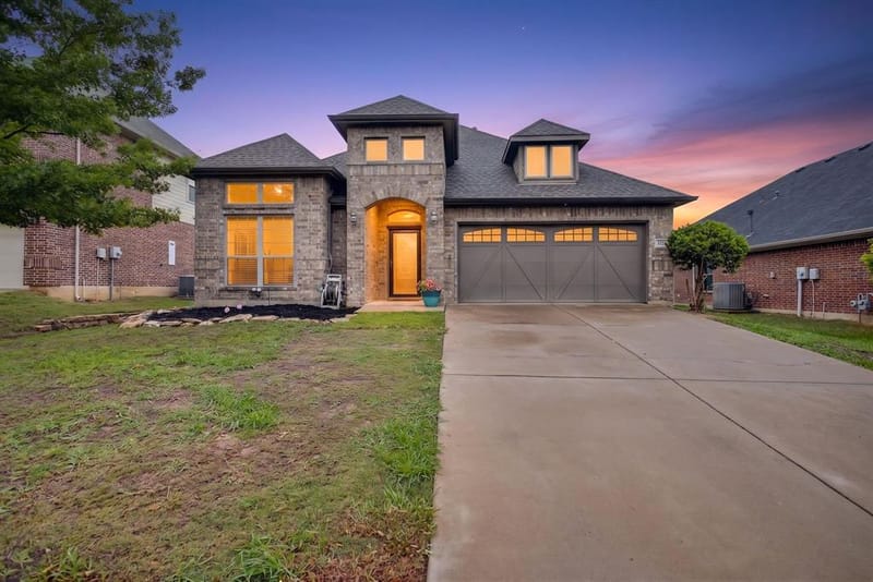 1227 Belle Meade Way, Burleson TX 76028