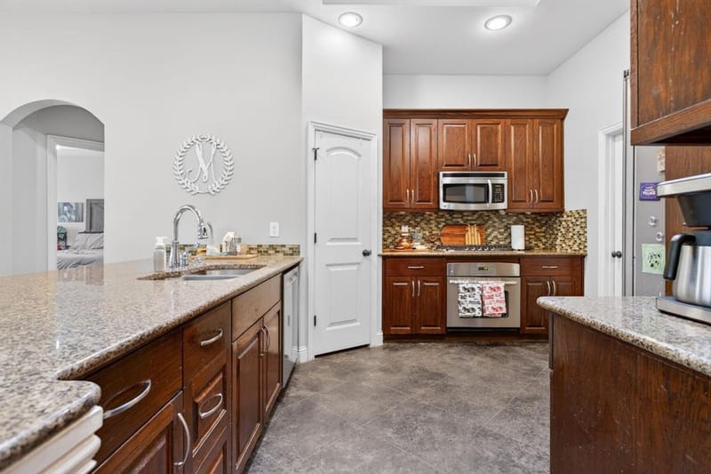 1227 Belle Meade Way, Burleson TX 76028 - Photo 14