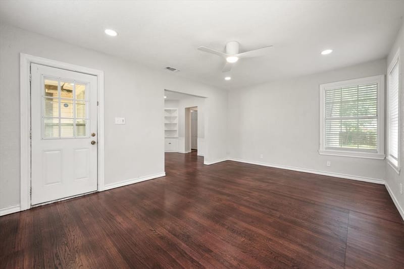 4521 Calmont Avenue, Fort Worth TX 76107 - Photo 5