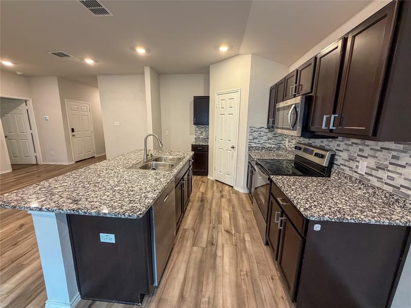 1036 Chambray Drive, Troy TX 76579 - Photo 8