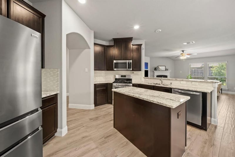 3905 Blessington Drive, Frisco TX 75036 - Photo 8